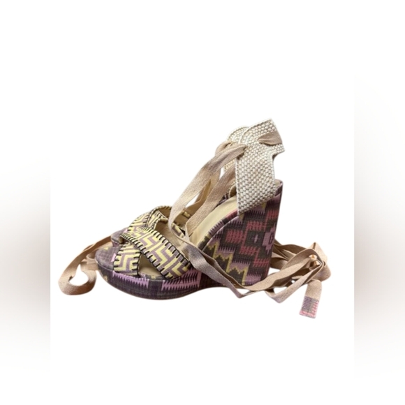 Theodora Callum Stuart Weitzman NWT Maya Linen Wedge Espadrilles Aztec Size 38 - Picture 4 of 11